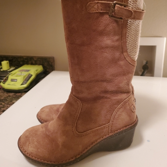 UGG boots - Picture 4 of 6